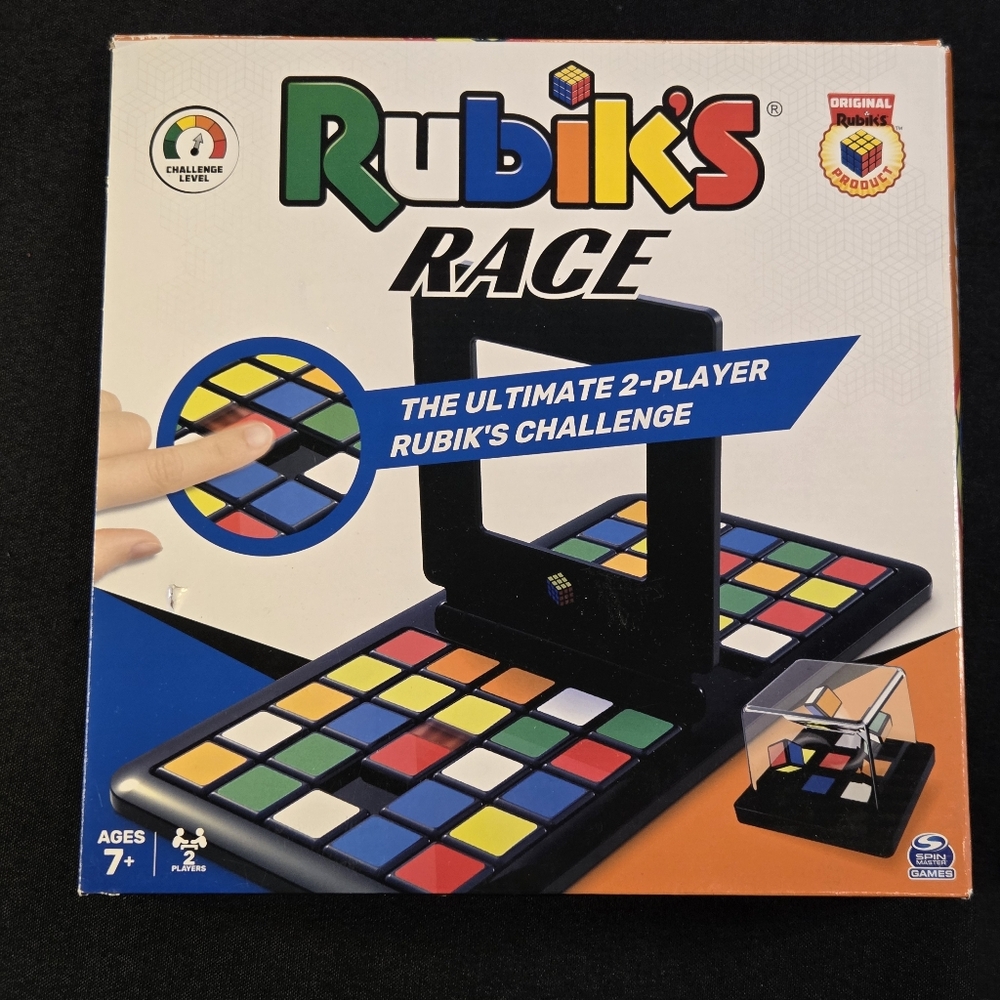 Rubik's Race Game with Colorful Tiles